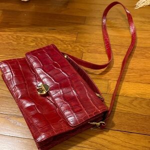 Liz Claiborne Red Croc-Embossed Crossbody Bag with Gold Hardware